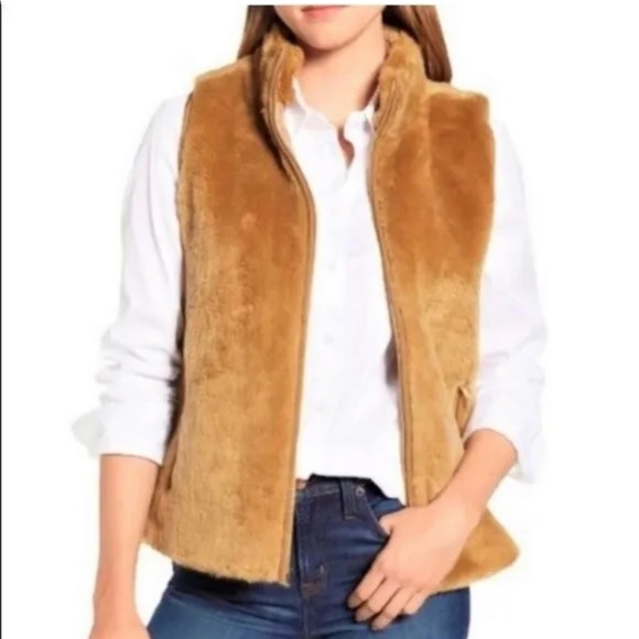 J Crew Sherpa Fleece Teddy Front Gold Zip Fully Lined Fluffy Tan Vest Size M